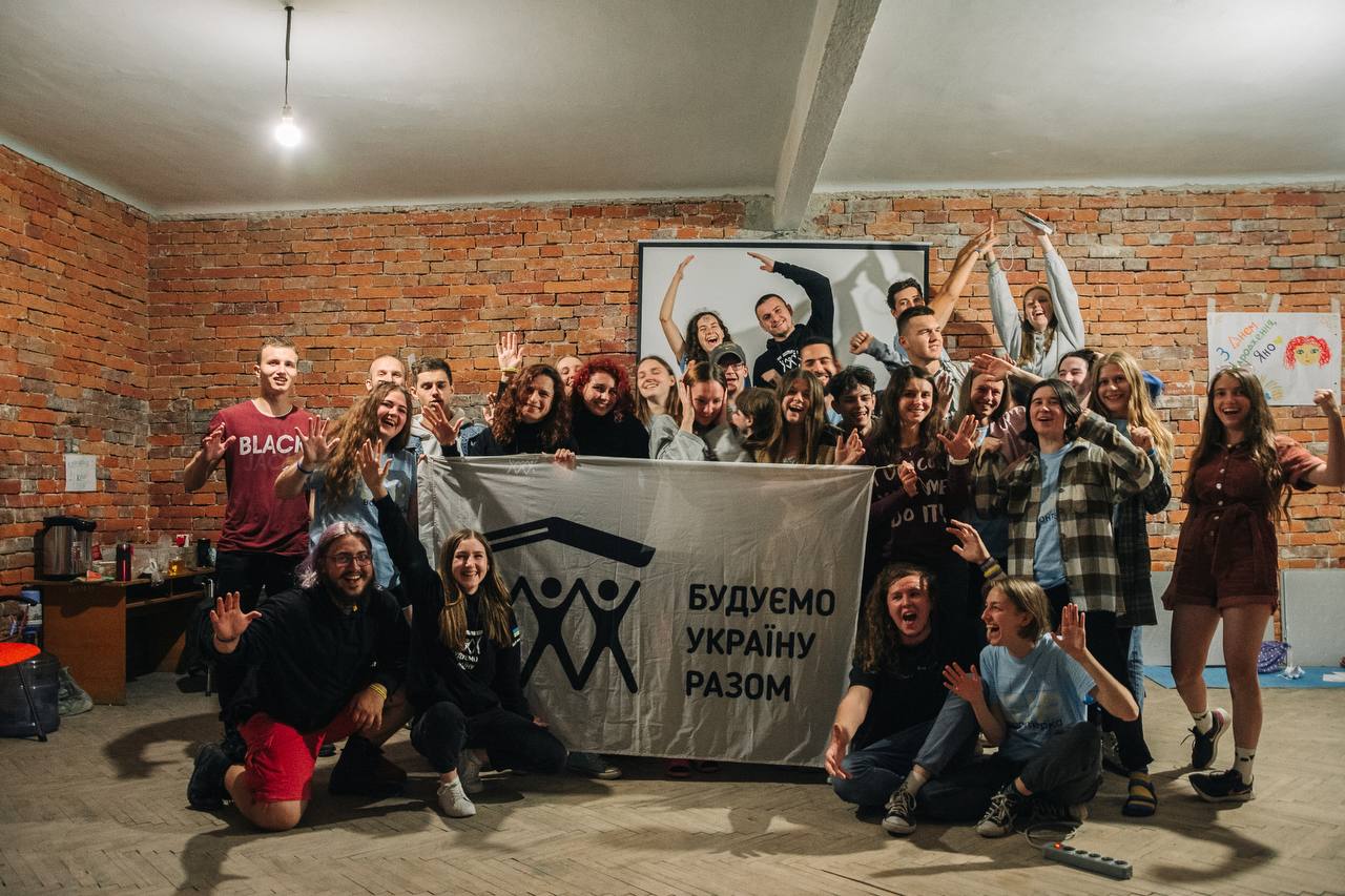 Організуй БУР-табір чи БУРчик у своїй громаді. Допоможи підготуватись до зими!